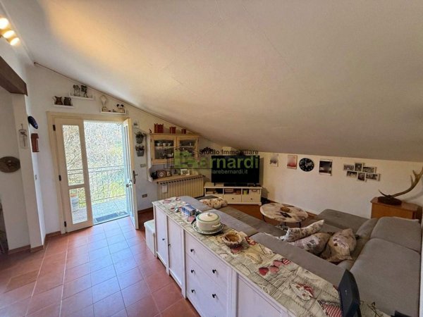 appartamento in vendita a Sestola in zona Roncoscaglia