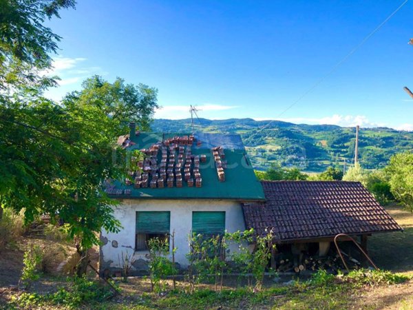 casa indipendente in vendita a Sestola
