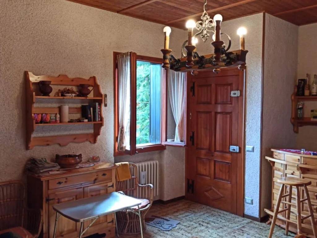 casa indipendente in vendita a Sestola in zona Roncoscaglia