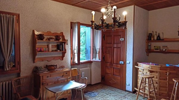 casa indipendente in vendita a Sestola in zona Roncoscaglia