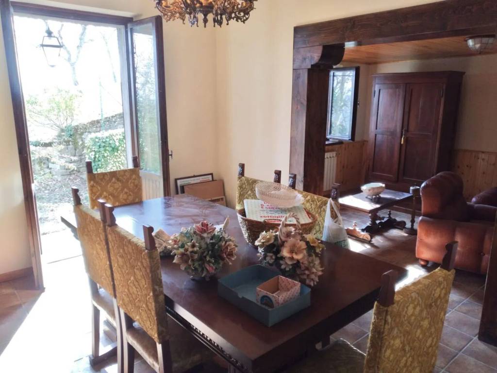 casa indipendente in vendita a Sestola