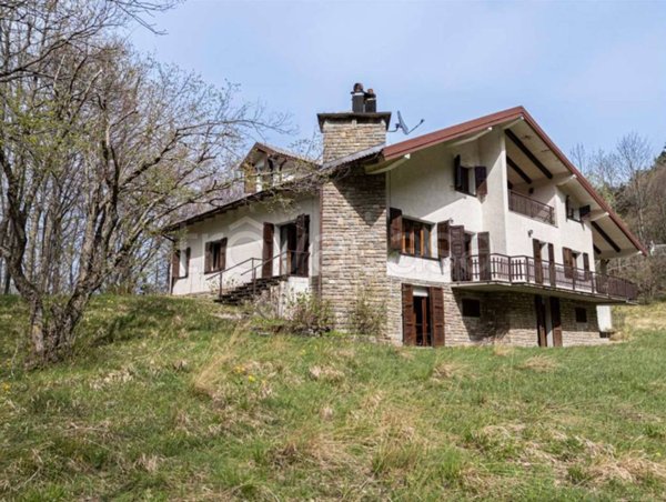 casa indipendente in vendita a Sestola