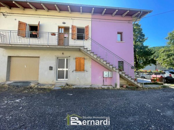 appartamento in vendita a Sestola in zona Vesale