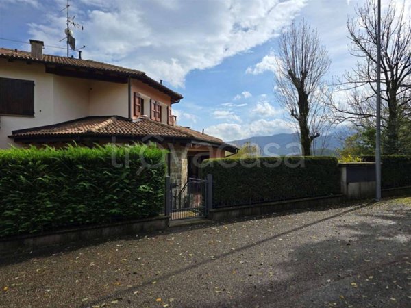 casa indipendente in vendita a Sestola
