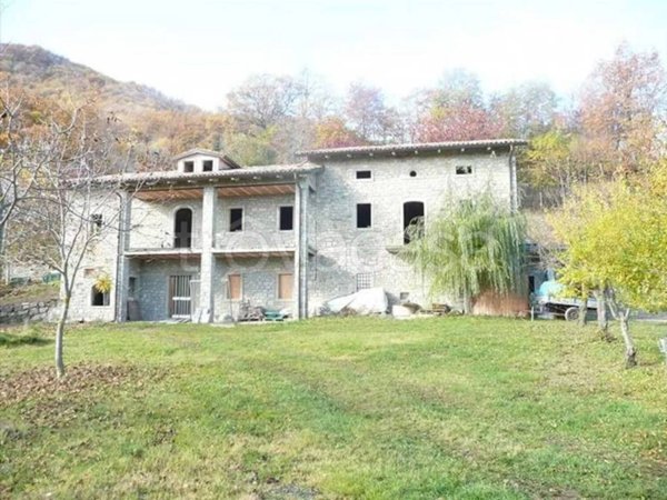 casa indipendente in vendita a Sestola