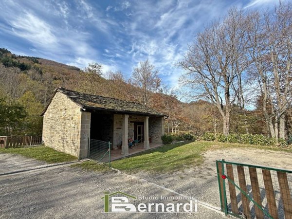 casa indipendente in vendita a Sestola in zona Pian del Falco