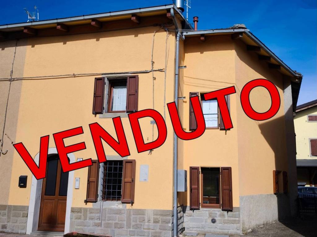 casa indipendente in vendita a Sestola