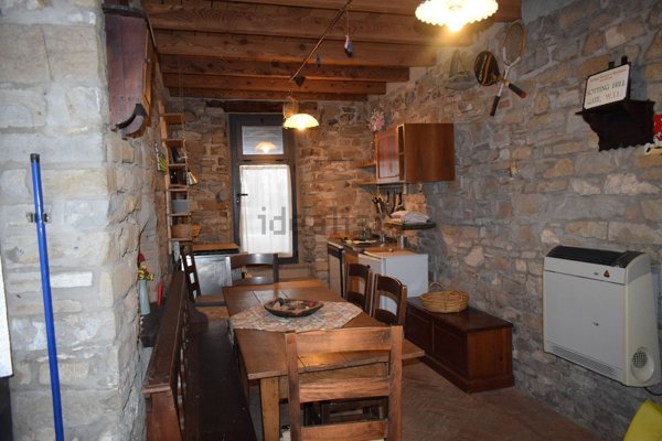 appartamento in vendita a Sestola in zona Casine