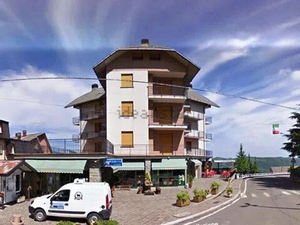 appartamento in vendita a Sestola in zona Pian del Falco