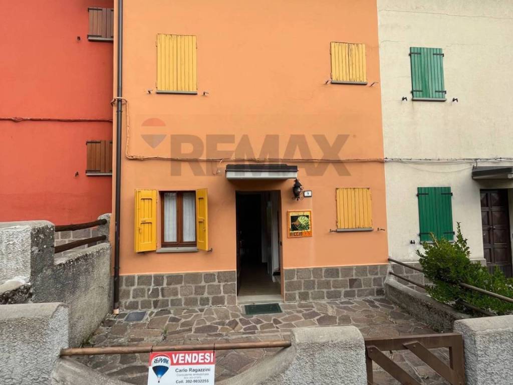 casa indipendente in vendita a Sestola