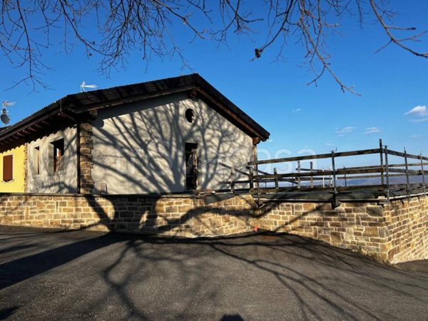 casa indipendente in vendita a Sestola