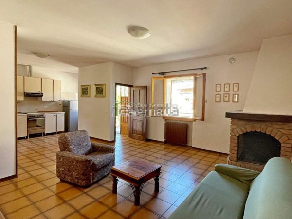 appartamento in vendita a Sestola in zona Vesale