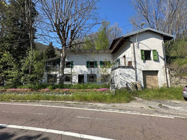 casa indipendente in vendita a Sestola