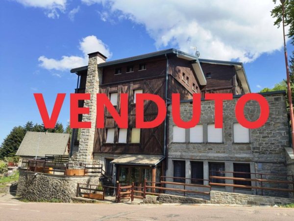 appartamento in vendita a Sestola in zona Pian del Falco