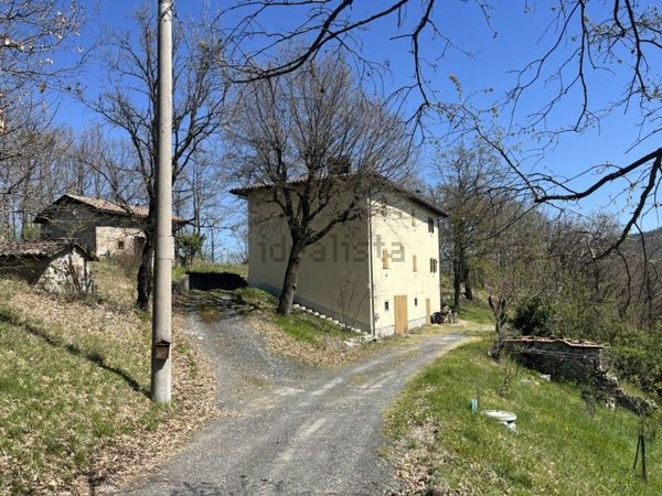 casa indipendente in vendita a Sestola
