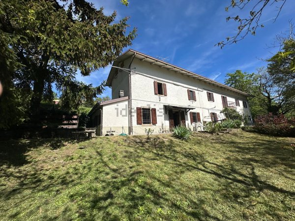 casa indipendente in vendita a Sestola
