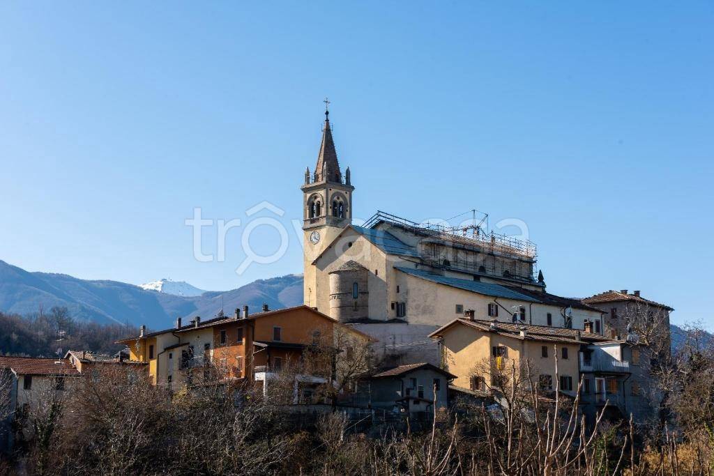 appartamento in vendita a Sestola in zona Vesale