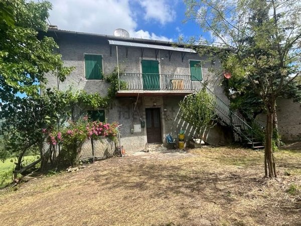 casa indipendente in vendita a Sestola in zona Rocchetta Sandri