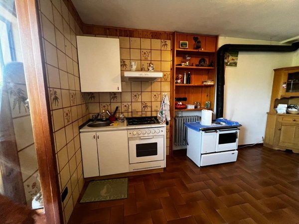 appartamento in vendita a Sestola in zona Vesale