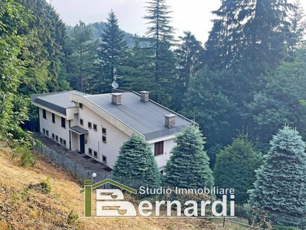 appartamento in vendita a Sestola in zona Pian del Falco