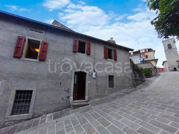 casa indipendente in vendita a Sestola in zona Pian del Falco