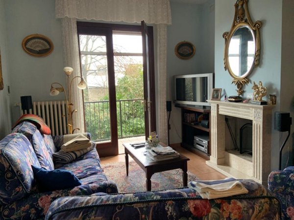 casa indipendente in vendita a Sestola in zona Pian del Falco