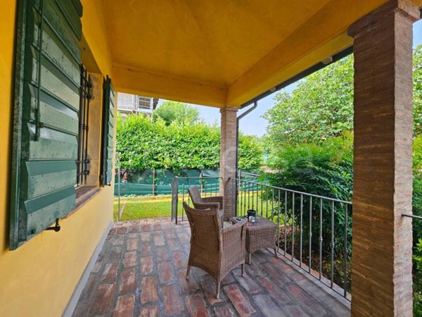 casa indipendente in vendita a Soliera
