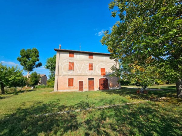 casa indipendente in vendita a Soliera