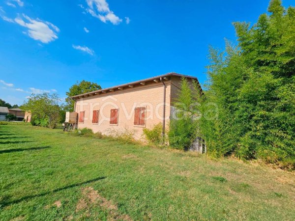 casa indipendente in vendita a Soliera