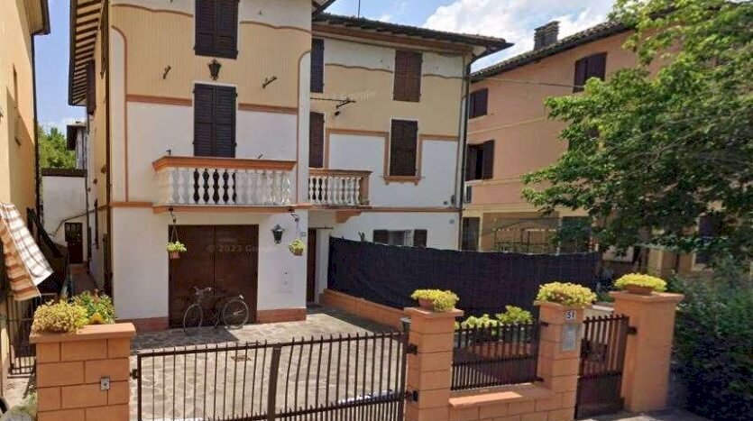casa indipendente in vendita a Soliera