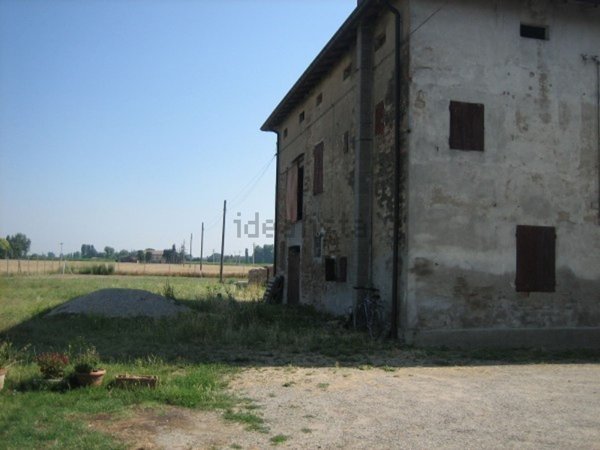 casa indipendente in vendita a Soliera in zona Limidi