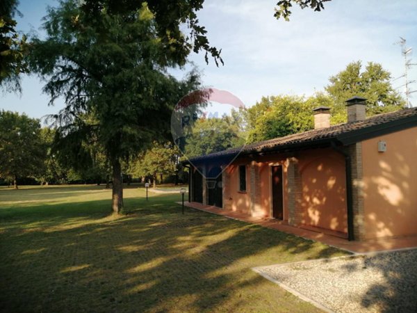 casa indipendente in vendita a Soliera