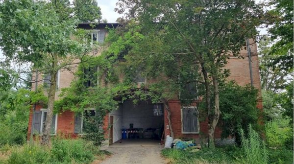 casa indipendente in vendita a Soliera