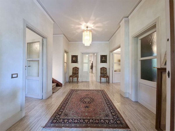 casa indipendente in vendita a Soliera