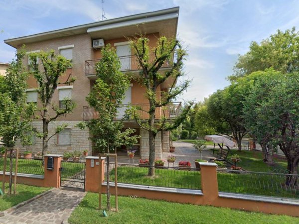 casa indipendente in vendita a Soliera