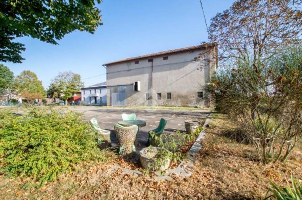 casa indipendente in vendita a Soliera
