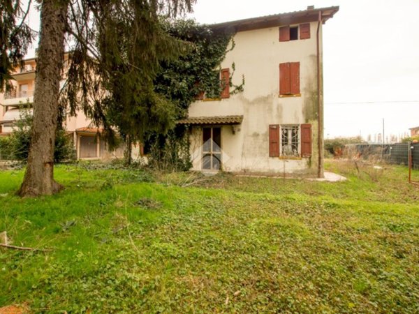 terreno edificabile in vendita a Soliera in zona Appalto