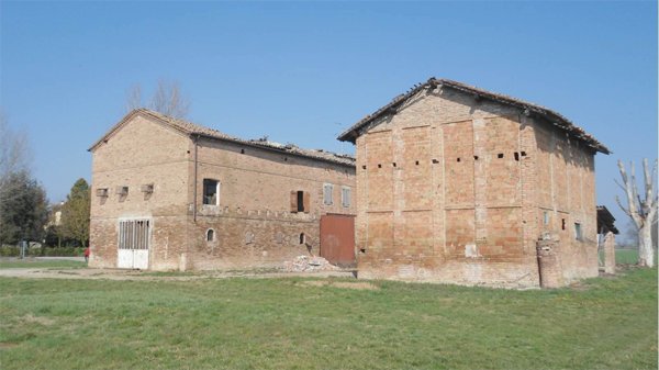 casa indipendente in vendita a Soliera