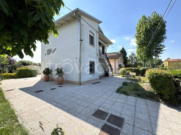casa indipendente in vendita a Soliera in zona Sozzigalli