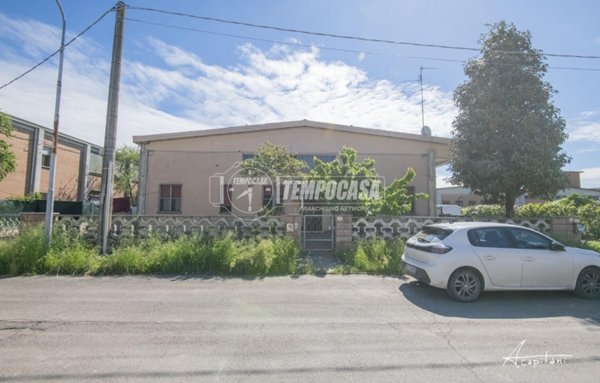 casa indipendente in vendita a Soliera in zona Sozzigalli
