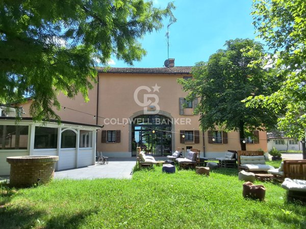 negozio in vendita a Soliera in zona Limidi