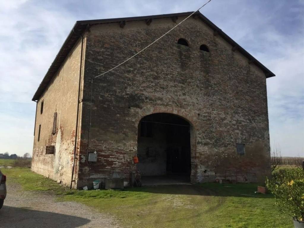 casa indipendente in vendita a Soliera in zona Secchia