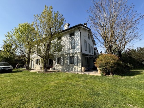 terreno agricolo in vendita a Soliera in zona Limidi