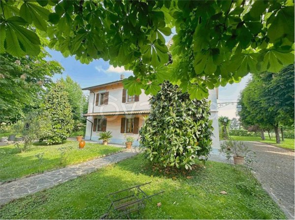 casa indipendente in vendita a Soliera in zona Limidi