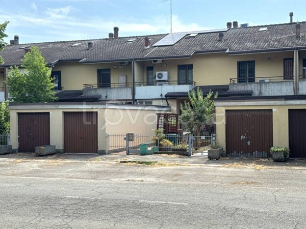casa indipendente in vendita a Soliera