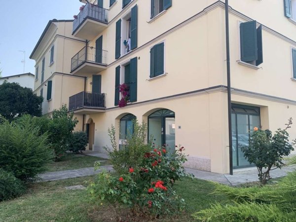 trivano in vendita a Soliera