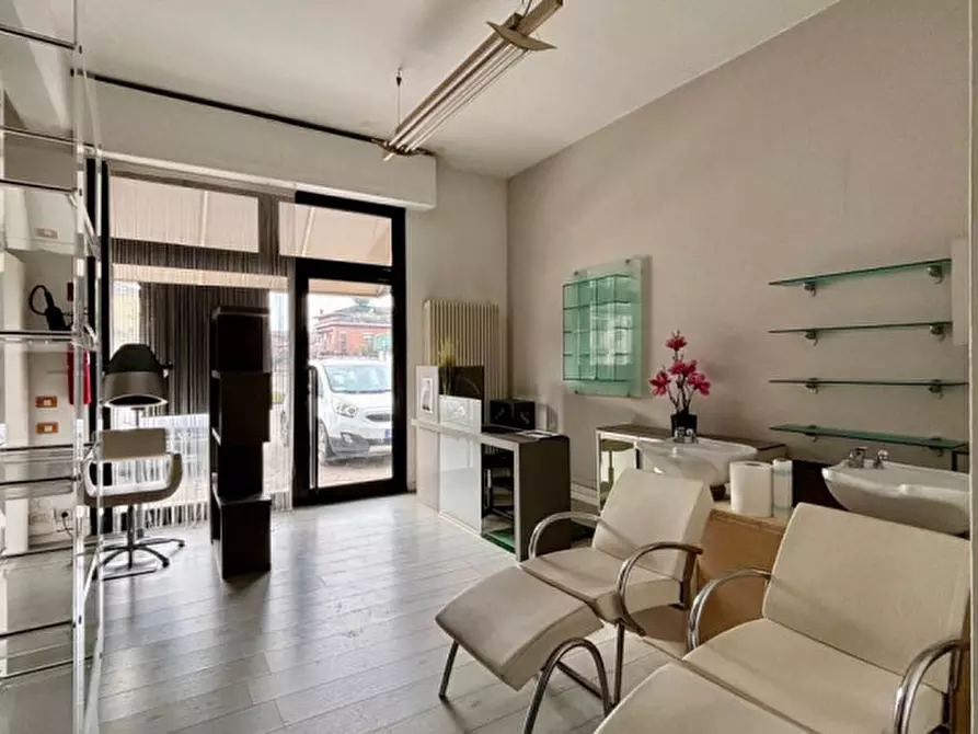 negozio in vendita a Soliera in zona Limidi