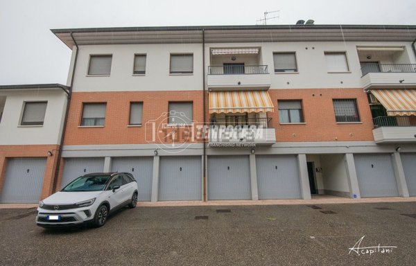 appartamento in vendita a Soliera in zona Limidi