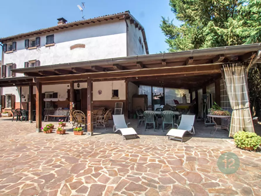 casa indipendente in vendita a Soliera