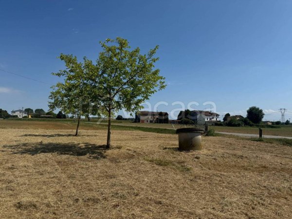 casa indipendente in vendita a Soliera